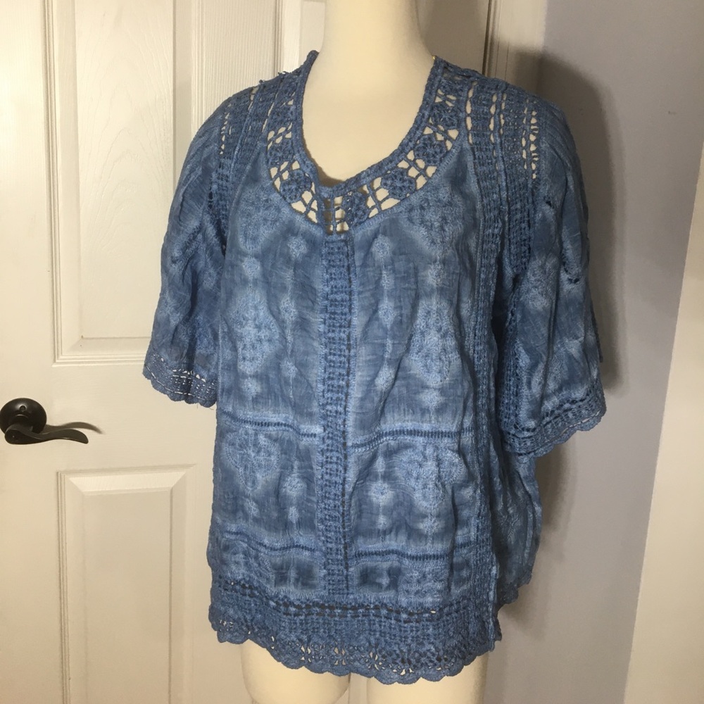 Democracy crochet blouse